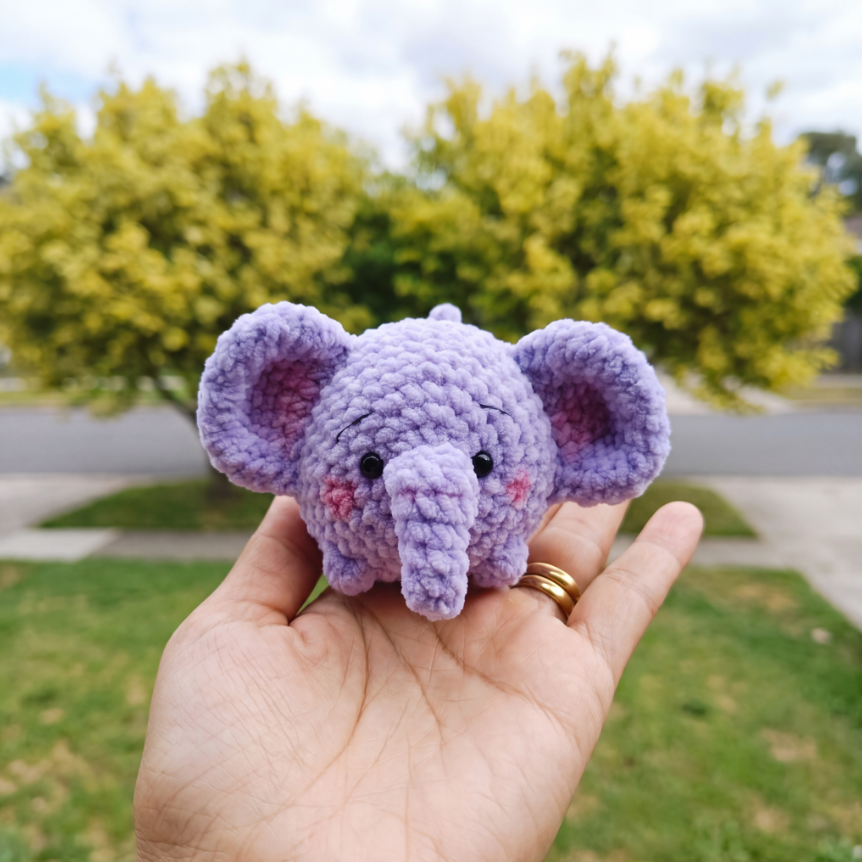 🐘 Elephant Keychain Crochet Pattern